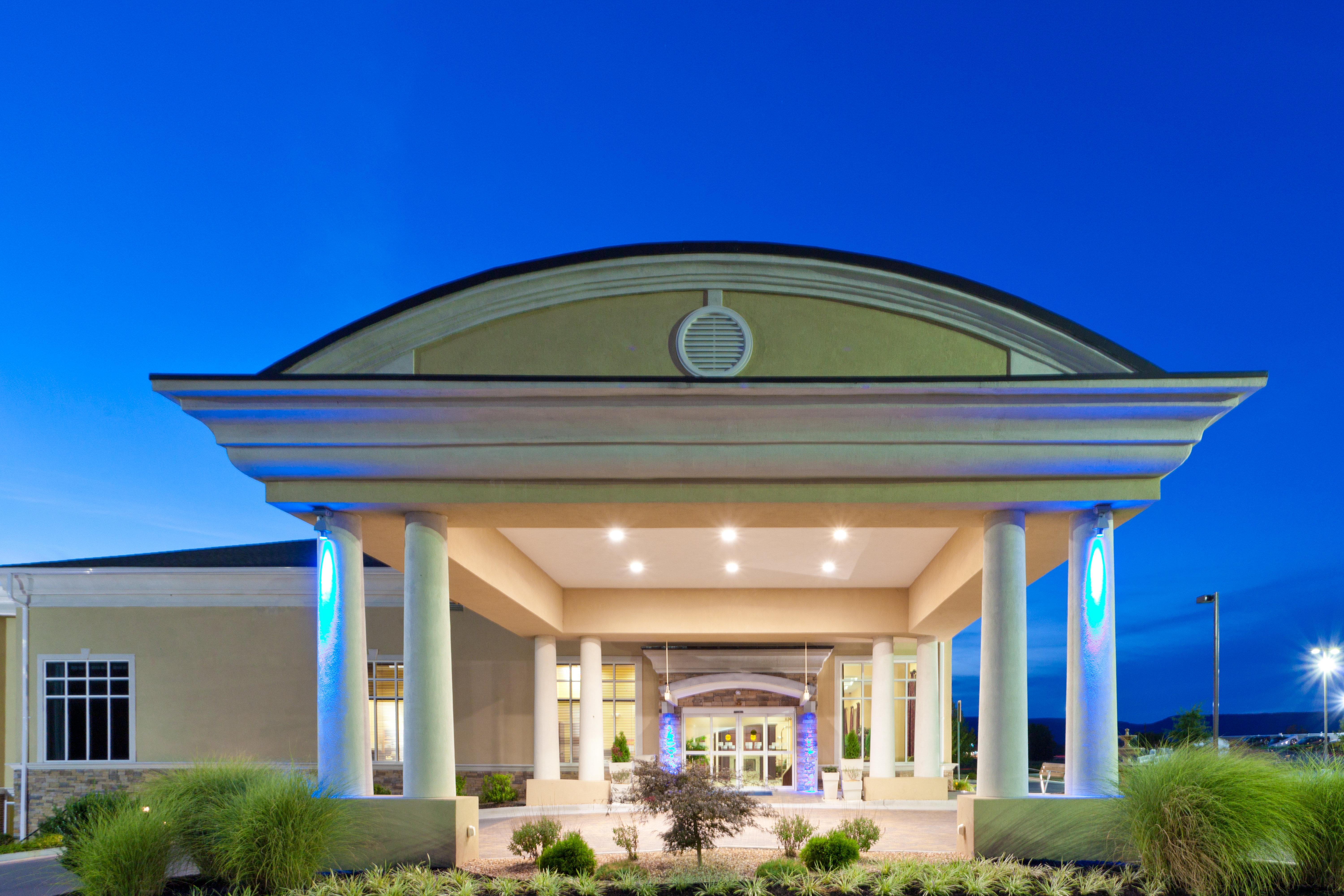 Holiday Inn Express Woodstock-Shenandoah Valley By Ihg Extérieur photo