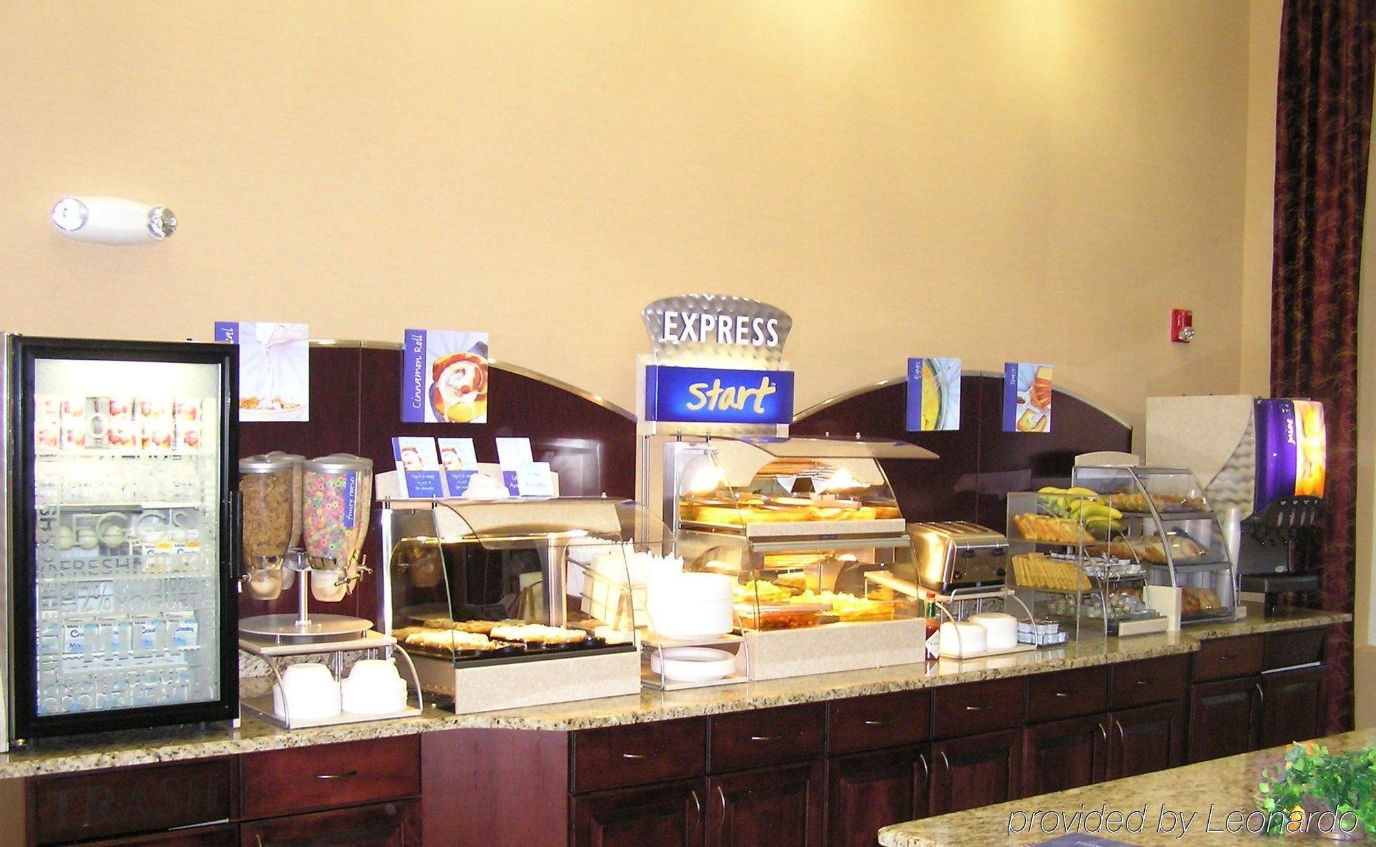 Holiday Inn Express Woodstock-Shenandoah Valley By Ihg Extérieur photo