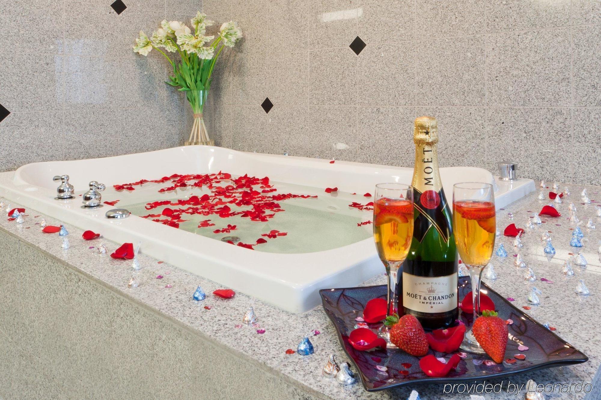 Holiday Inn Express Woodstock-Shenandoah Valley By Ihg Chambre photo