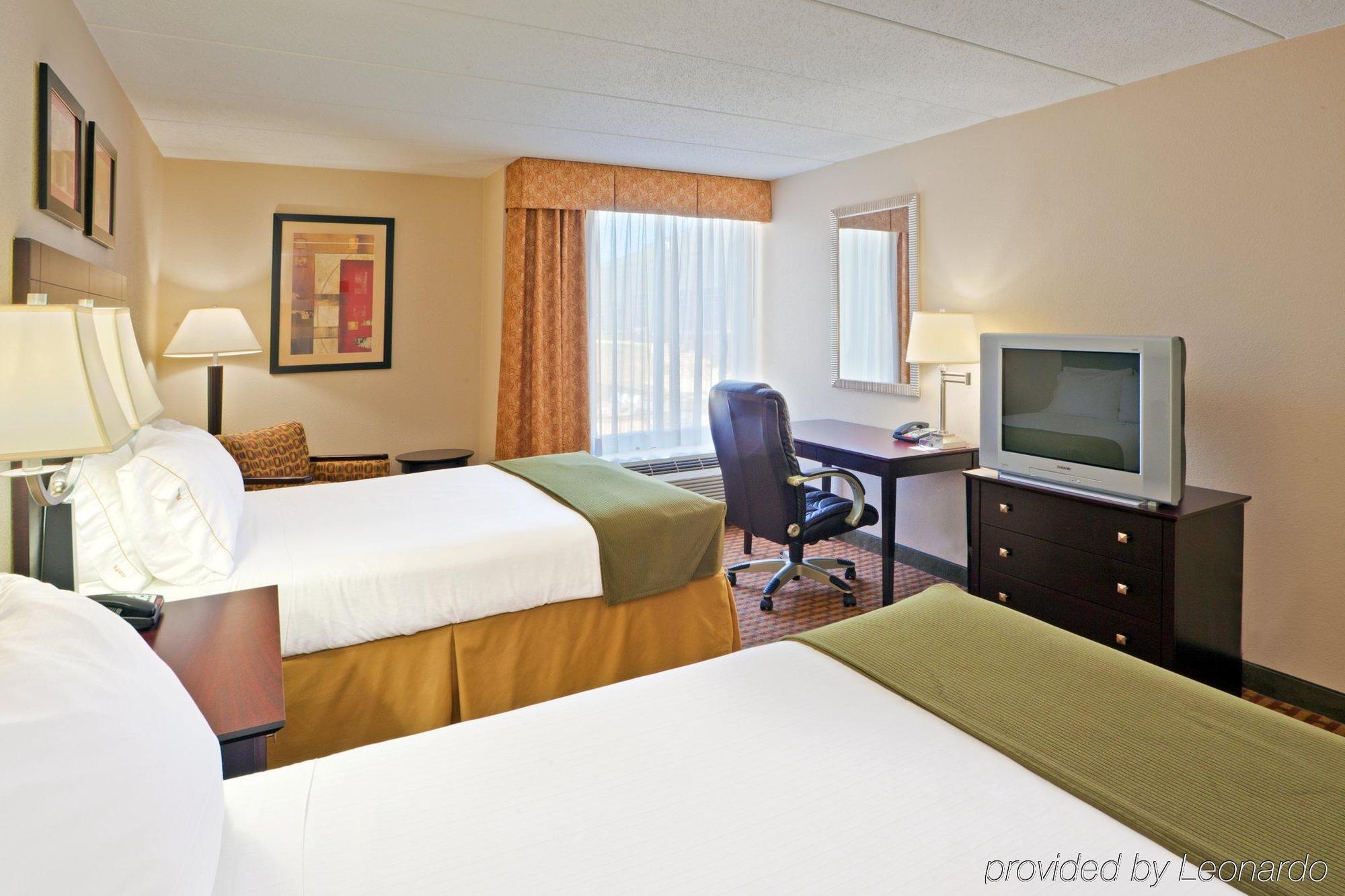 Holiday Inn Express Woodstock-Shenandoah Valley By Ihg Extérieur photo