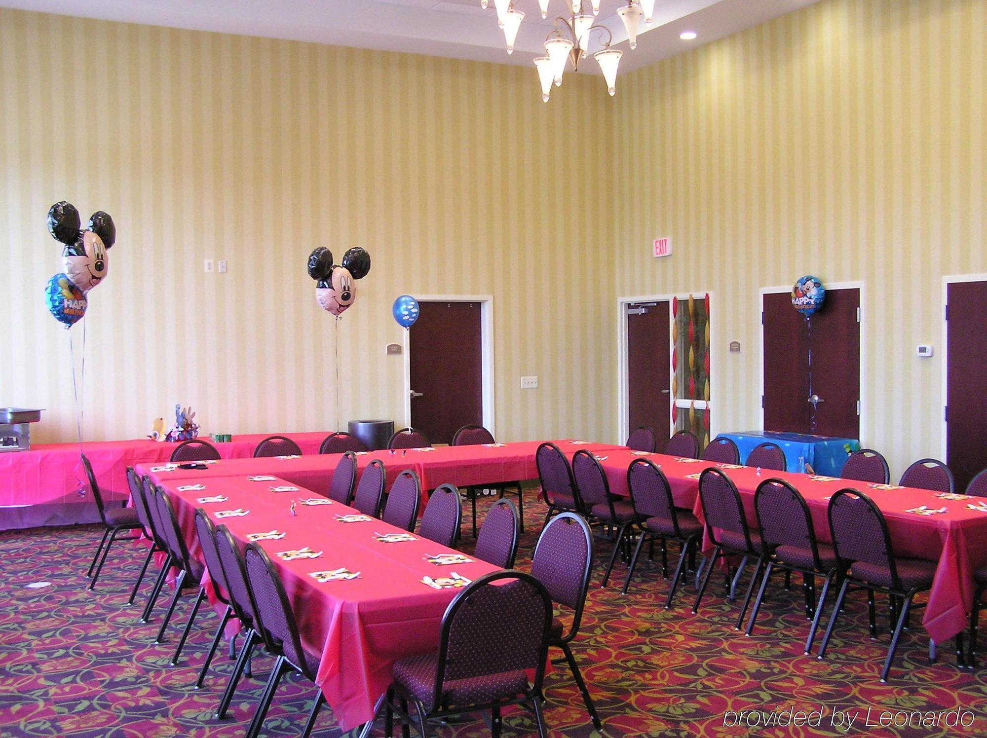 Holiday Inn Express Woodstock-Shenandoah Valley By Ihg Extérieur photo