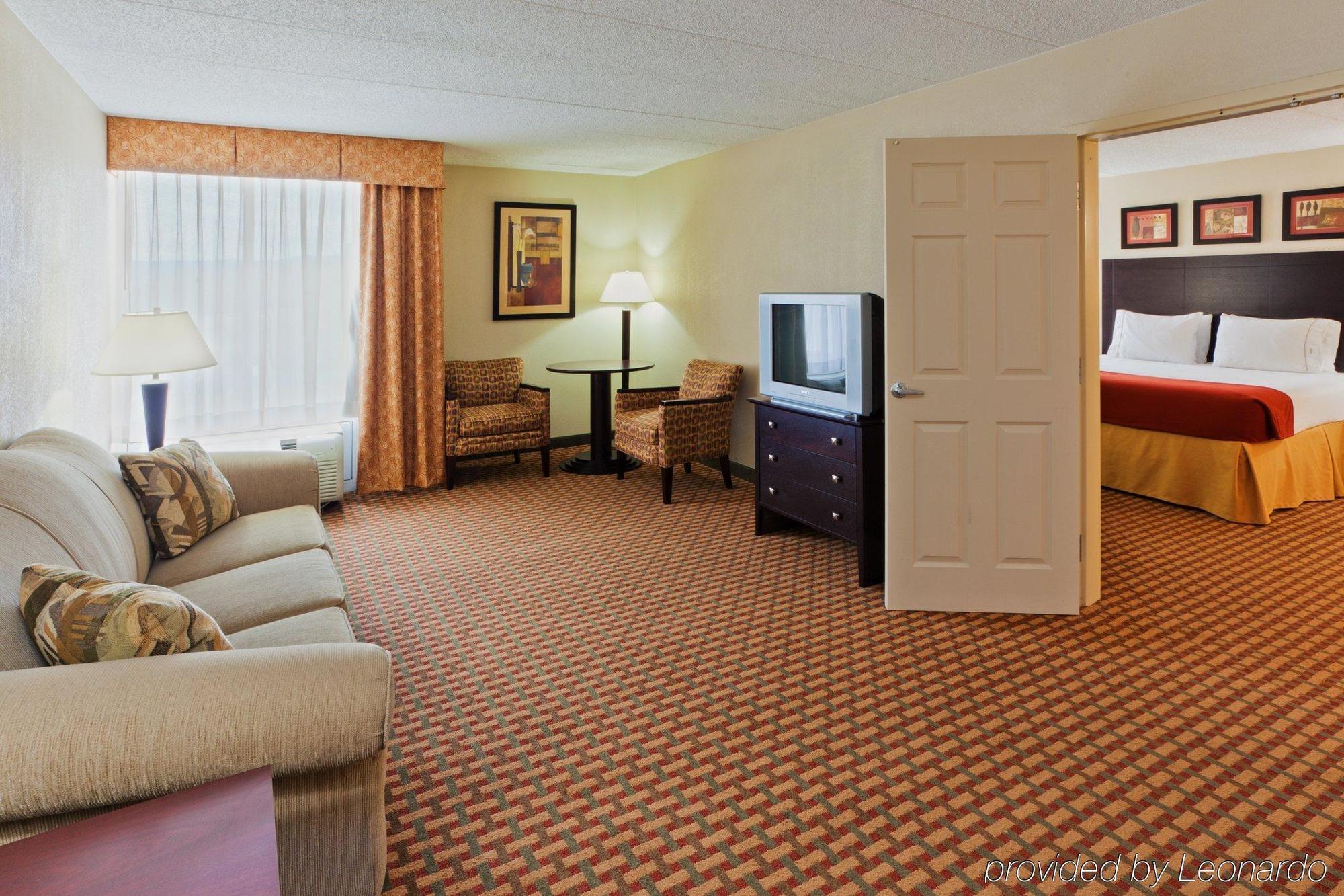 Holiday Inn Express Woodstock-Shenandoah Valley By Ihg Extérieur photo