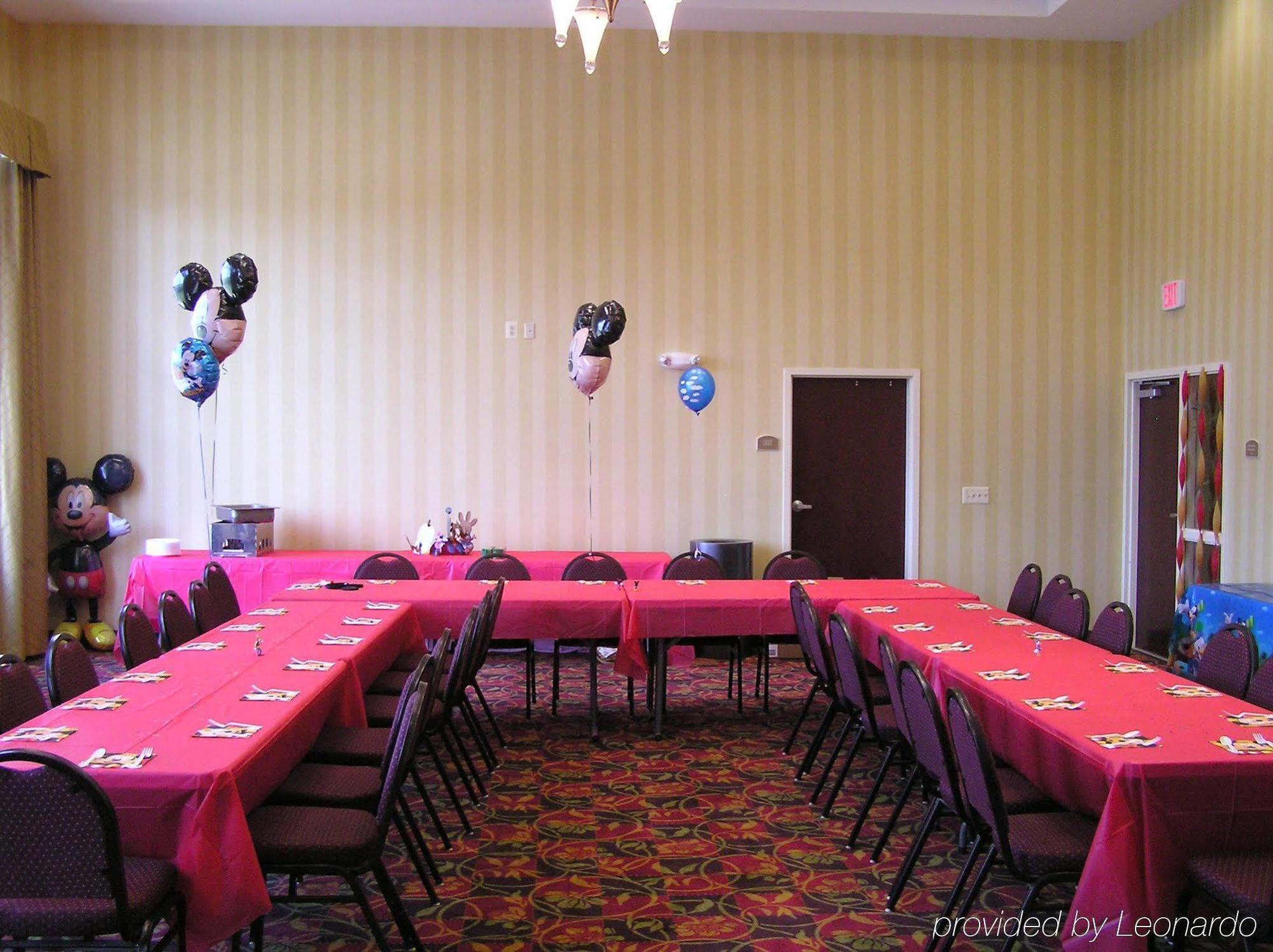 Holiday Inn Express Woodstock-Shenandoah Valley By Ihg Extérieur photo