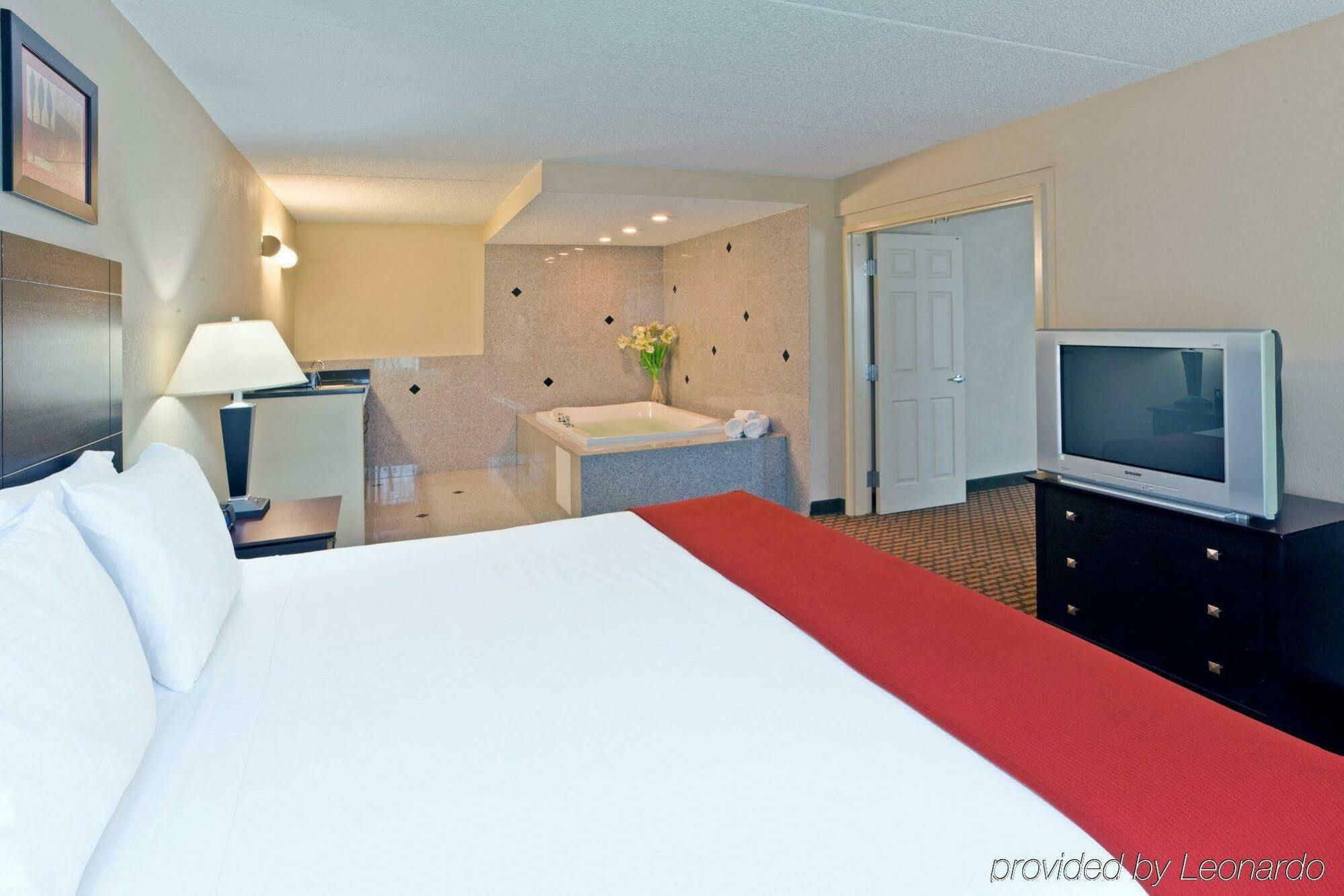 Holiday Inn Express Woodstock-Shenandoah Valley By Ihg Extérieur photo